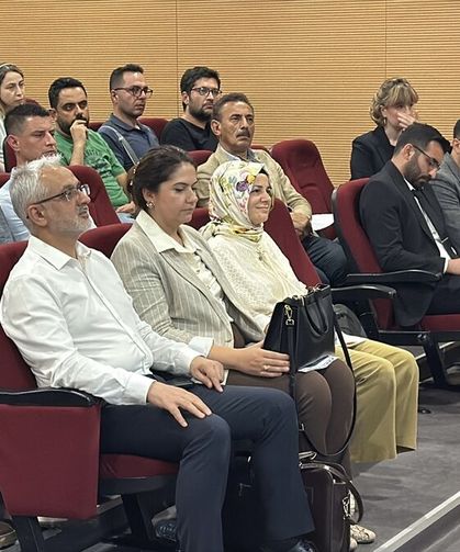 Karabük Üniversitesi, 'Merkez-Yerel Afet ve Acil Durumlarla Mücadele Modeli Raporu'nu tanıttı