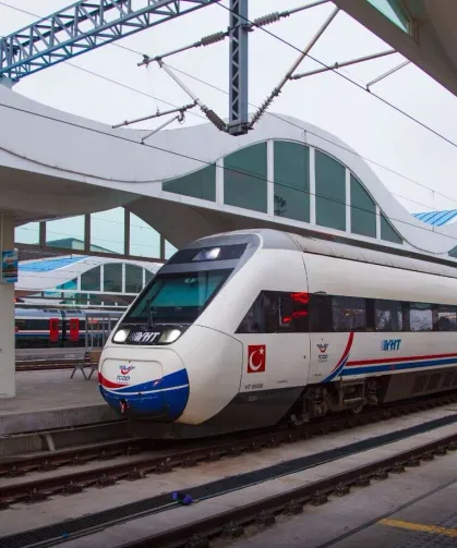 YHT seferlerine inşaat ayarı... 13 Ağustos'a kadar 6 tren seferine iptal