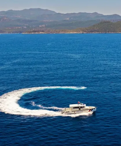 Jandarma Asayiş Bot Timleri Antalya kıyılarında denetimde