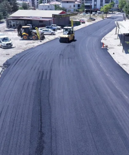 Kahramanmaraş'ta asfalt seferberliği