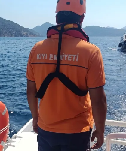 Tersane Adası açıklarında tekne arızası