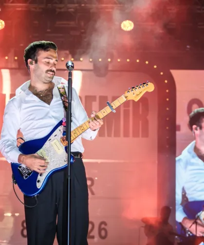 İEF geceleri müzik ve kahkaha dolu