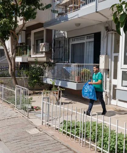 İzmir'de evde dönüşüm 9 ilçeye yayıldı