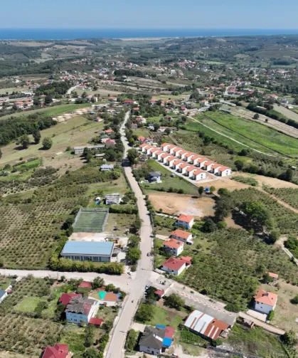 Kandıra Karaağaç'ta yol konforu artırılıyor