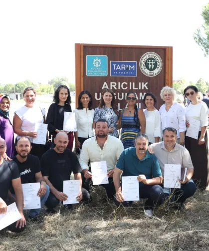 Kocaeli Tarım Akademisi'nde emekler sertifikayla taçlandı