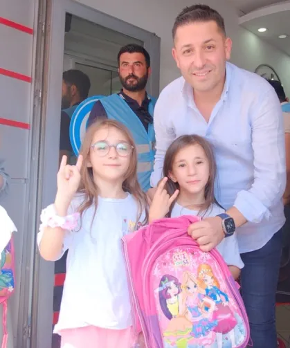 Ülkü Ocakları Kayseri İl Başkanlığı'ndan 5 bin öğrenciye kırtasiye desteği