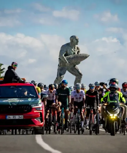 Çanakkale'de iki kıtada pedal çevirdiler... Gran Fondo'da şampiyonlar belli oldu