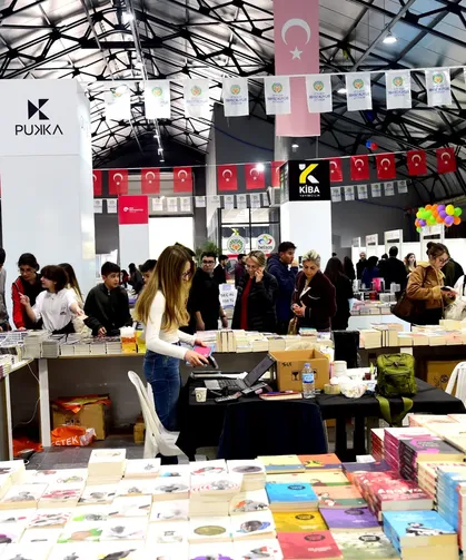 Malatya Kitap Fuarı'na 5 günde 100 bini aşkın ziyaretçi