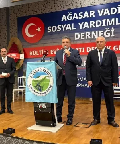 Trabzon'da Başkan Genç'ten Ağasar Kültür Evi'ne destek