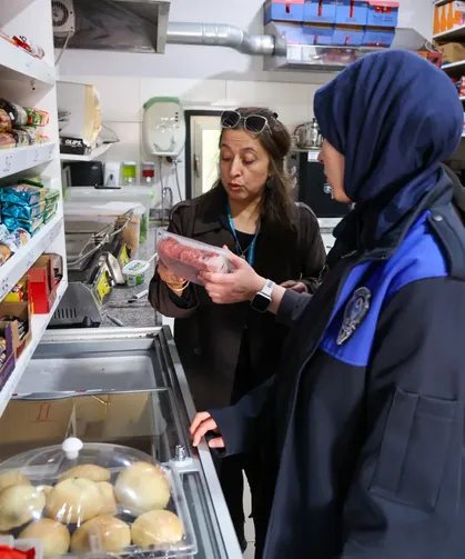 Zabıta okul kantinlerine nefes aldırmıyor! Bir de fiyat denetimi yapılsa