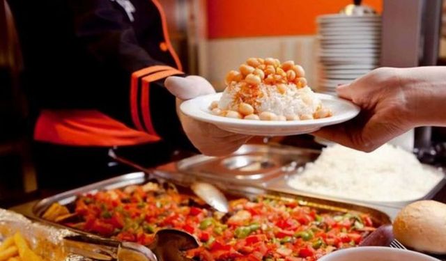 3 ÇEŞİT YEMEK; YOĞURT, SU, EKMEK 75 LİRA