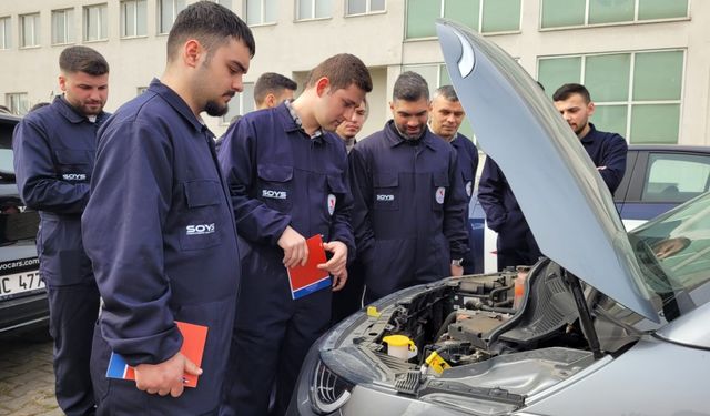 Samsun'da elektrikli otomotiv sektörü için nitelikli insan gücü yetiştiriliyor