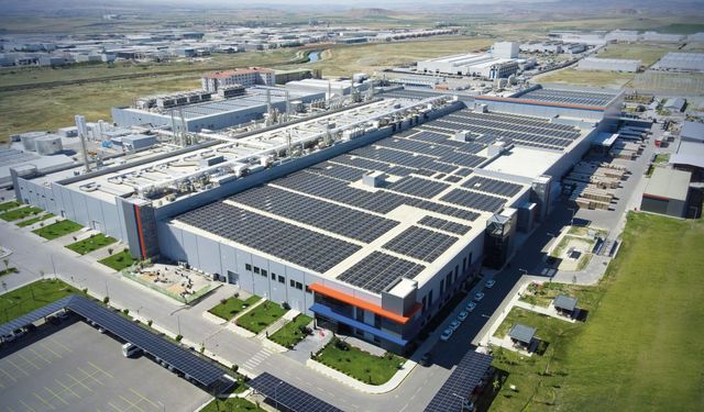 Kalyon PV Türkiye'nin ilk karbon nötr güneş paneli üreticisi oluyor