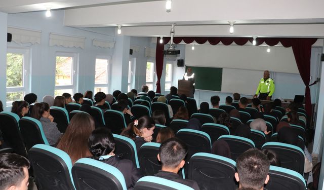 Havza 25 Mayıs Anadolu Lisesi'nde meslek tanıtımı günü etkinliği düzenlendi