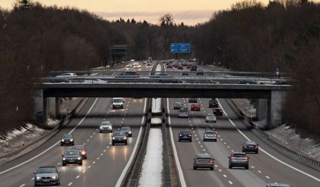 KÖPRÜ VE OTOYOLLARDA ZAM ORANI YÜZDE 25,49