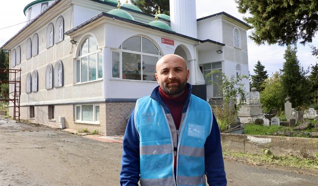 Kavga etmenin cezasını cami tadilatında çalışarak çekiyor