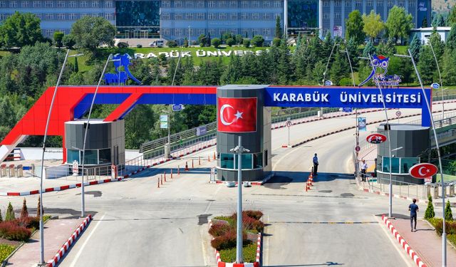 Türkiye'nin ilk Sağlık Bilimleri Festivali'ne 1203 sağlık modeli başvurusu yapıldı