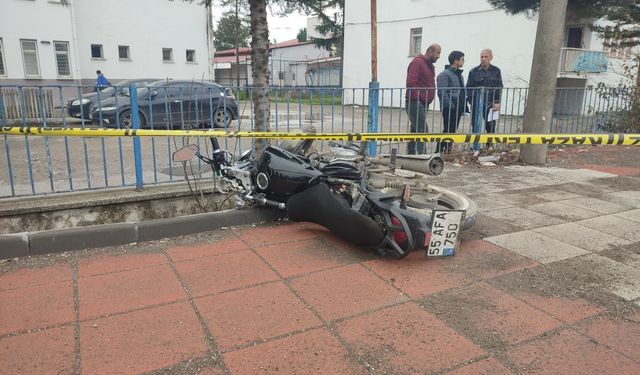 Samsun'da motosiklet sürücüsü imam trafik kazasında hayatını kaybetti