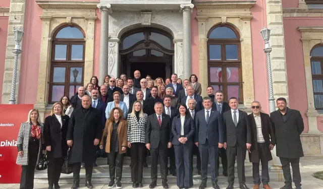 CHP'li belediye başkanları Edirne'de buluştu