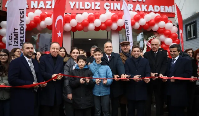 İzmit'te Ali Nazile Yıldız Çınar Akademi LGS Merkezi açıldı