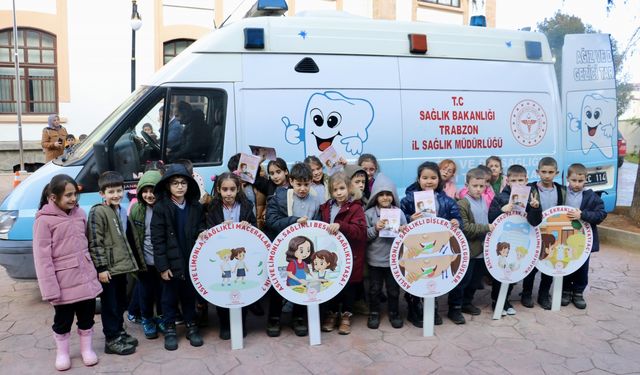 Trabzon'da "Aslı ile Limon Dişler Diyarında" kitabı çocuklara tanıtıldı