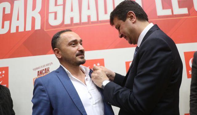 Saadet Partisi Genel Başkanı Arıkan, Rize'de partisinin ilçe kongresinde konuştu: