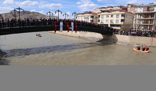 ÜNİLİG Türkiye Rafting Şampiyonası, Bayburt'ta devam etti