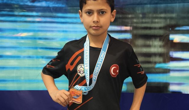 Bafralı yüzücülerden Türkiye Şampiyonası'nda başarı