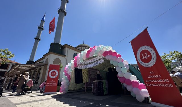 Gölyaka'da Kur'an kursları yararına kermes açıldı