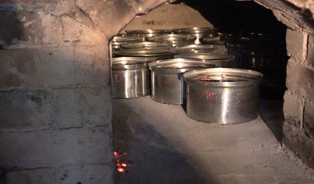 Karabük'ün yöresel lezzeti "Yazıköy keşkeği" fırına verildi