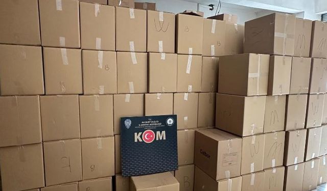 Bayburt merkezli operasyonda 4 milyon 56 bin 360 makaron ele geçirildi