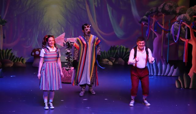 Samsun Devlet Opera ve Balesi "Okulumuz Orman" oyununu sahneledi