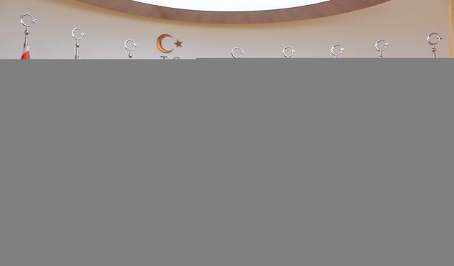 Ulaştırma ve Altyapı Bakanı Uraloğlu, Çorum'da ziyaretlerde bulundu