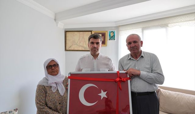15 Temmuz şehidi Ümit Çoban, Amasya'daki kabri başında anıldı
