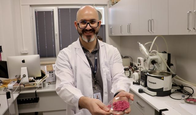 Akademisyenlerin meyve çayı konsantresi projesine TÜBİTAK'tan destek