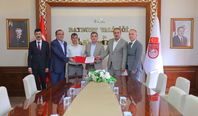 Bayburt'ta organik tıbbi aromatik bitki yetiştiriciliği için protokol imzalandı