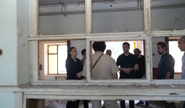 Erbaa Belediye Başkanı Karagöl, eski tekel işletme binasını inceledi