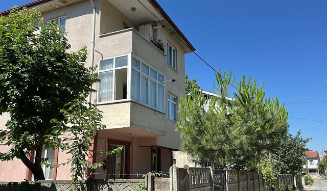 GÜNCELLEME - Düzce'de karısı tarafından bıçaklanan kişi öldü