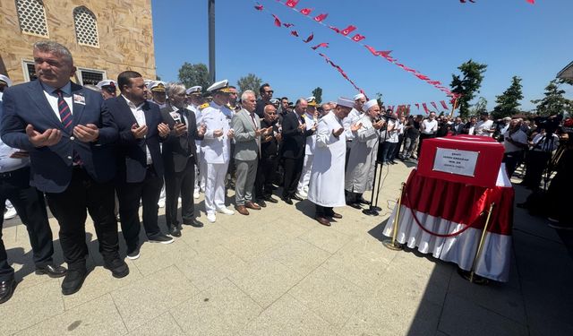Şehit İkmal Er Semih Erdoğan, Giresun'da son yolculuğuna uğurlandı