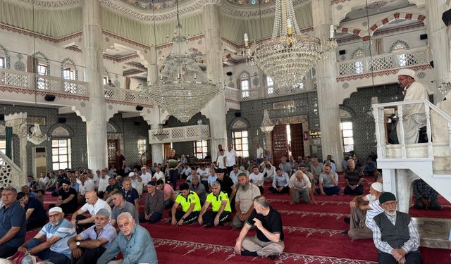 Turhal'da 15 Temmuz şehitleri için mevlit okutuldu