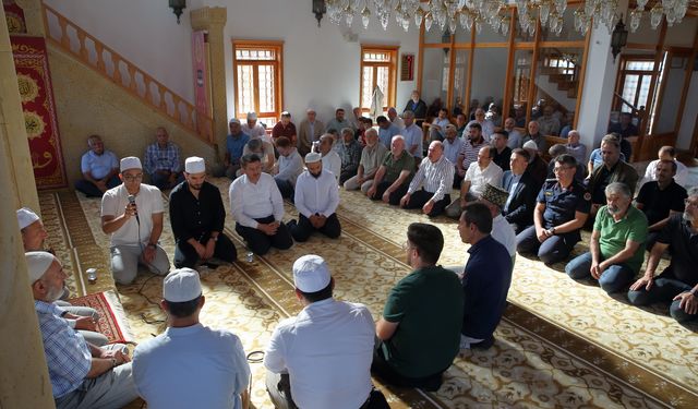 Çorum'da Erol Olçok ve oğlu için mevlit okutuldu