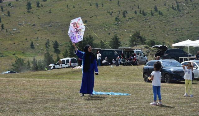 Gümüşhane'de "Saranoy Yaylası Şenliği" düzenlendi