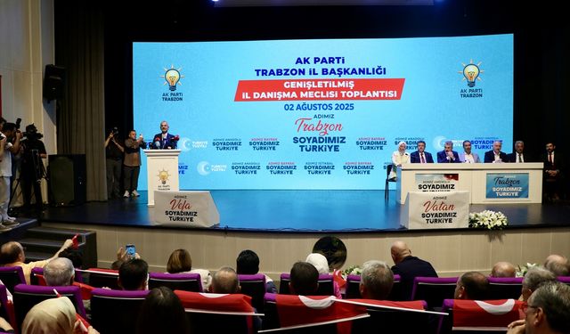 Ulaştırma ve Altyapı Bakanı Uraloğlu, AK Parti Trabzon Genişletilmiş İl Danışma Meclisi Toplantısı'nda konuştu: