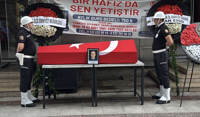 Bolu'da trafik kazasında ölen polis memuru, Karabük'te toprağa verildi