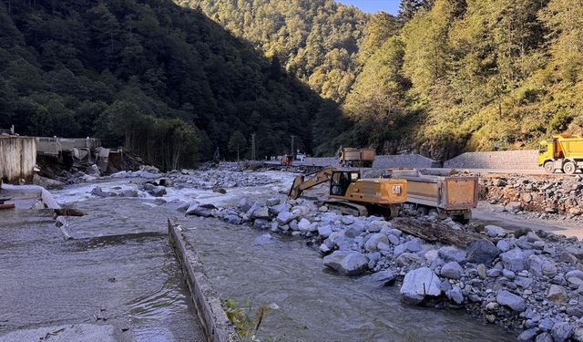 Rize Valisi Baydaş, kentteki şiddetli yağışa ilişkin değerlendirmede bulundu: