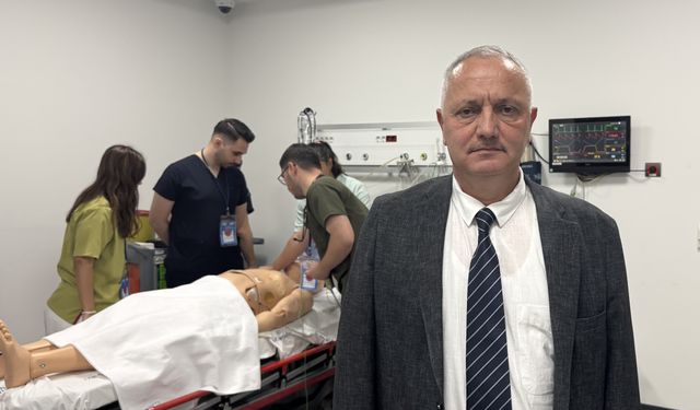 Tıp öğrencileri vakaya müdahale becerilerini 'simülasyonla' geliştiriyor