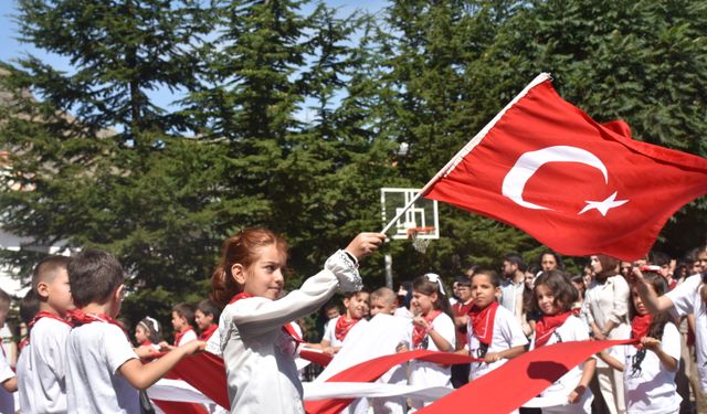 Trabzon ve çevre illerde yeni eğitim öğretim yılı başladı