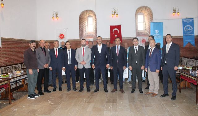 Amasya'da camilerde temizlik ve çevre düzenlemesi yapıldı