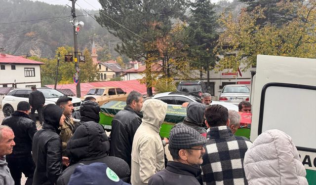 EŞİ TARAFINDAN ÖLDÜRÜLDÜ...