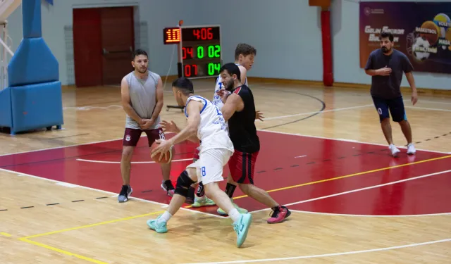 Bursa Büyükşehir Zabıtası namağlup şampiyon oldu